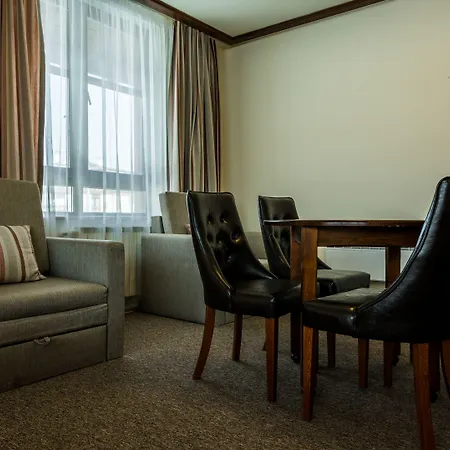 Hotel Platinum And Casino