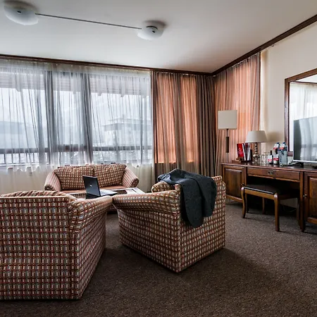 Platinum And Casino Hotel 4*