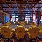 Platinum And Casino 4* Banszko