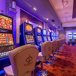 Platinum And Casino 4*