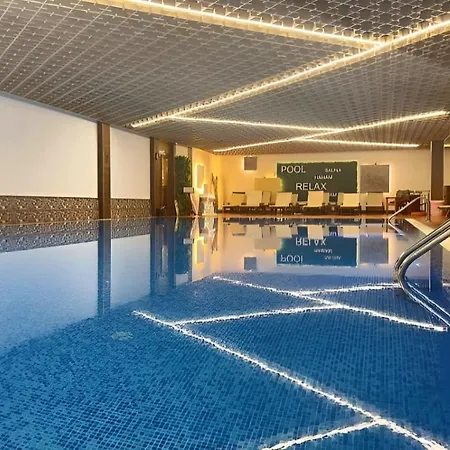 Platinum And Casino 4*