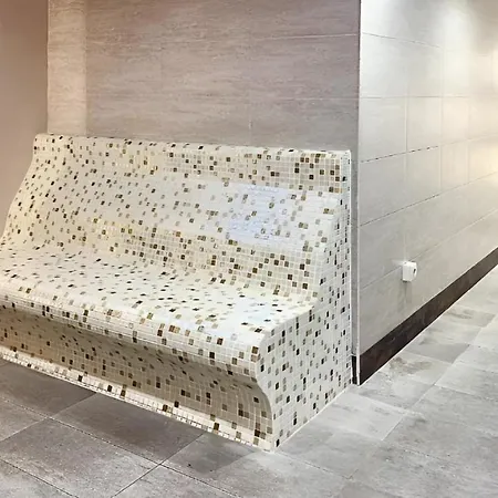 Platinum And Casino 4* Bansko