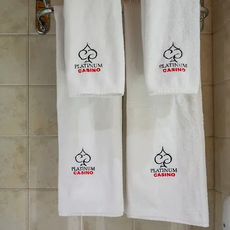 Hotel Platinum And Casino 4*